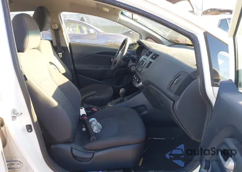 2014 Kia Rio Lx z USA, uszkodzony, nr VIN KNADM4A38E6355361